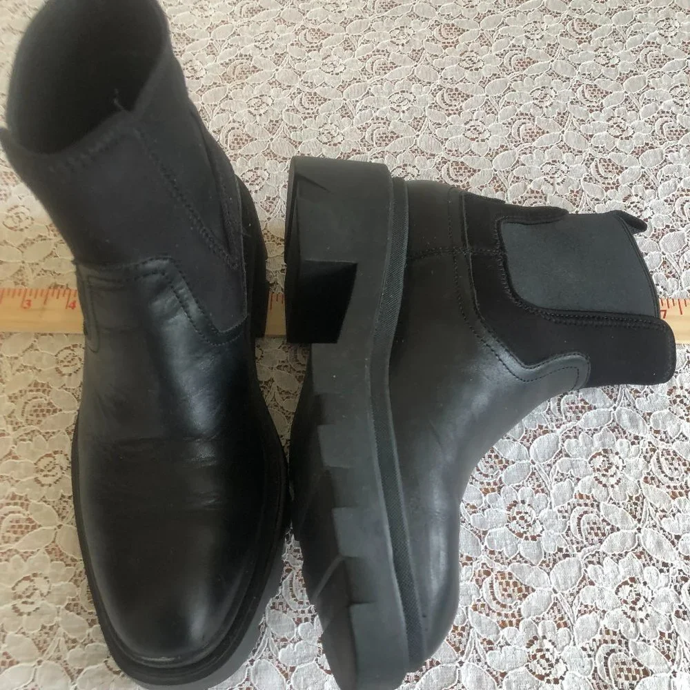 Bloomingdale's ASH Women's Genesis Lug Sole Loafer Booties Black Size 6.5 - Picture 1 of 5